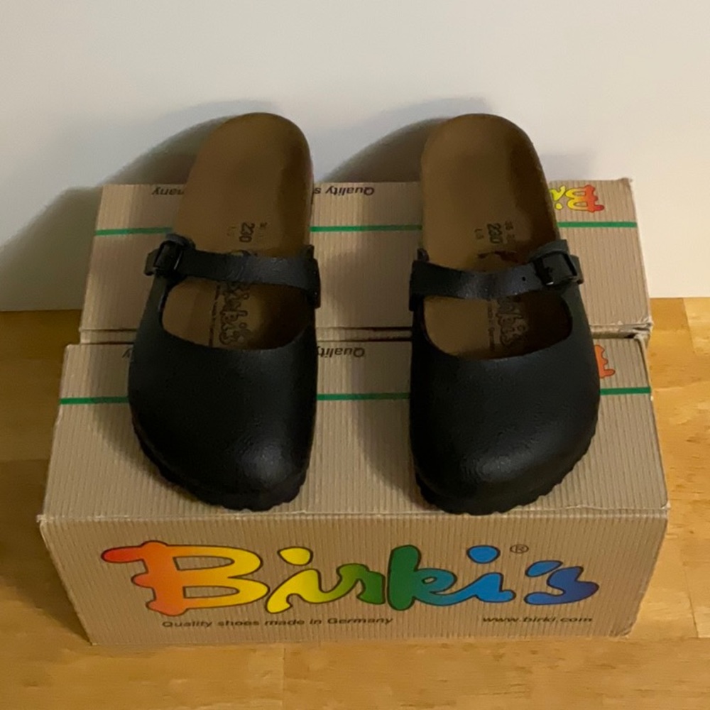 Birkis shoes new in box